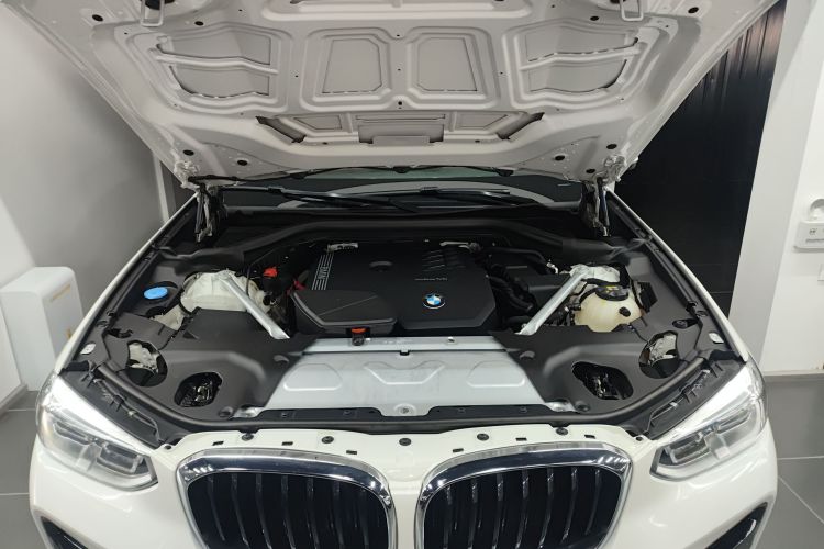 宝马X4 2021款 xDrive 25i M运动套装局部细节24