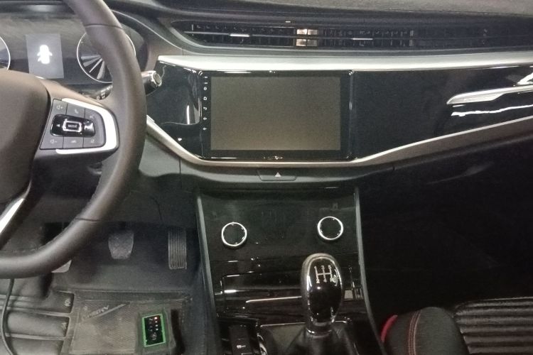 奇瑞 艾瑞泽5 2021款 PRO 1.5L 手动青春版中控内饰16