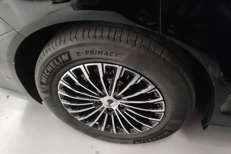 腾势D9 2022款 DM-i 970 四驱旗舰型车身外观6008