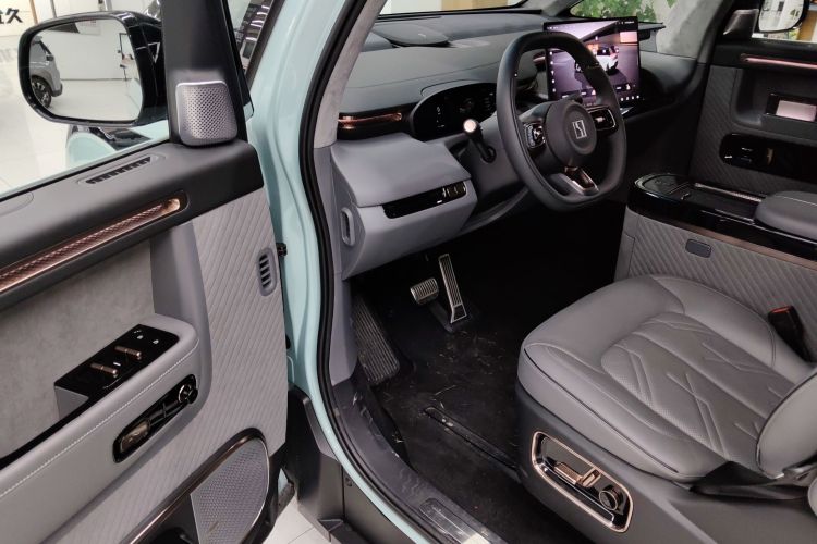 极氪MIX 2025款 智驾版中控内饰20