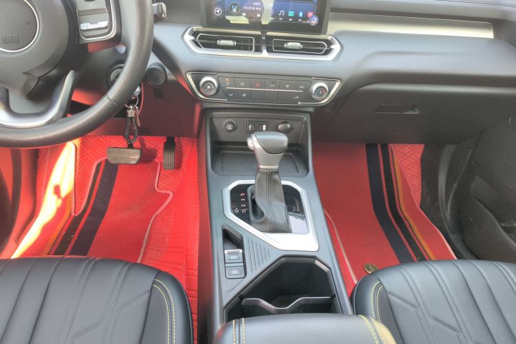 长城 金刚炮 2023款 2.0T自动汽油两驱精英型平箱GW4C20C局部细节18