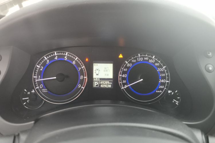 英菲尼迪QX50 2015款 2.5L 悦享版中控内饰14