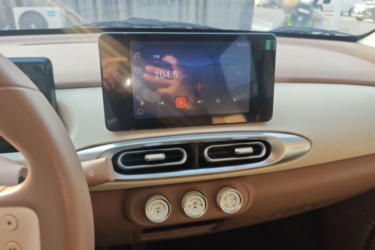 五菱汽车 宏光MINIEV 2025款 四门版 臻享款中控内饰16