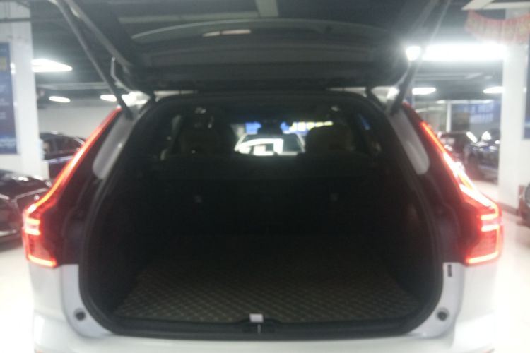 沃尔沃XC60 2024款 B5 四驱智逸豪华版局部细节23