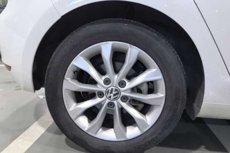 大众 高尔夫 2012款 1.4TSI 自动舒适型车身外观6008