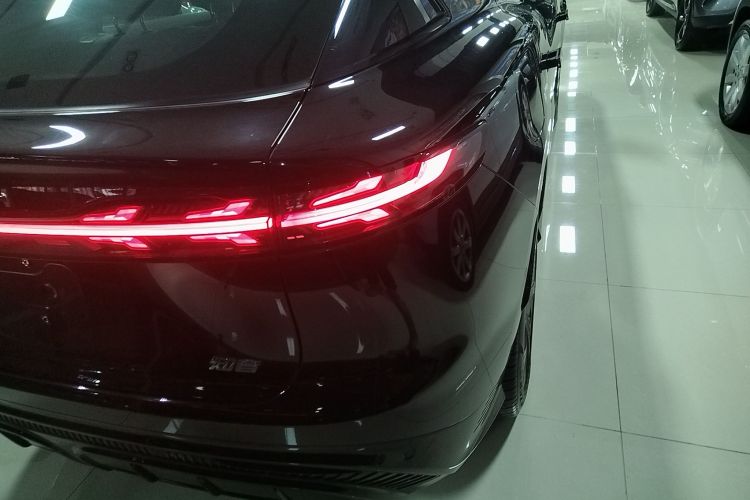 岚图汽车 岚图知音 2024款 四驱全球版车身外观6006