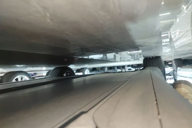 特斯拉 Model Y 2021款 标准续航后驱版局部细节9001