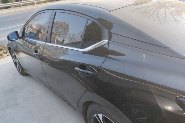 日产 轩逸 2021款 1.6L XL CVT悦享版车身外观6003