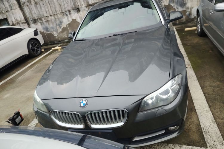 宝马5系 2015款 535Li 领先型车身外观6001