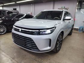 鸿蒙智行 问界M7 2024款 1.5T 后驱Plus版 5座