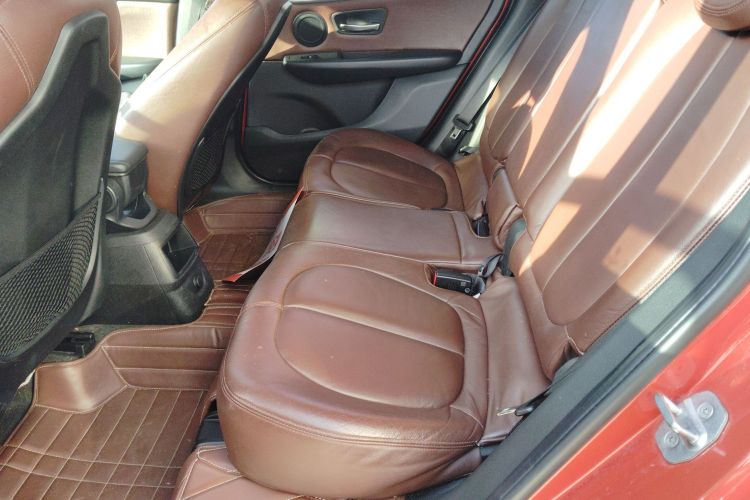 宝马2系旅行车 2016款 218i 时尚型中控内饰21