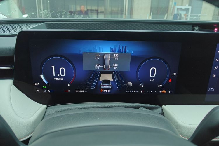 福特 蒙迪欧 2022款 EcoBoost 245 至尊型中控内饰14