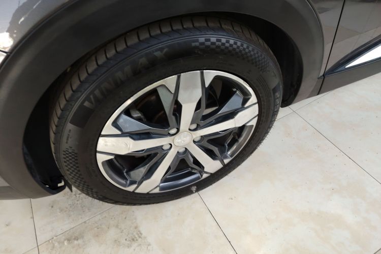 标致4008 2018款 350THP 精英版车身外观6007