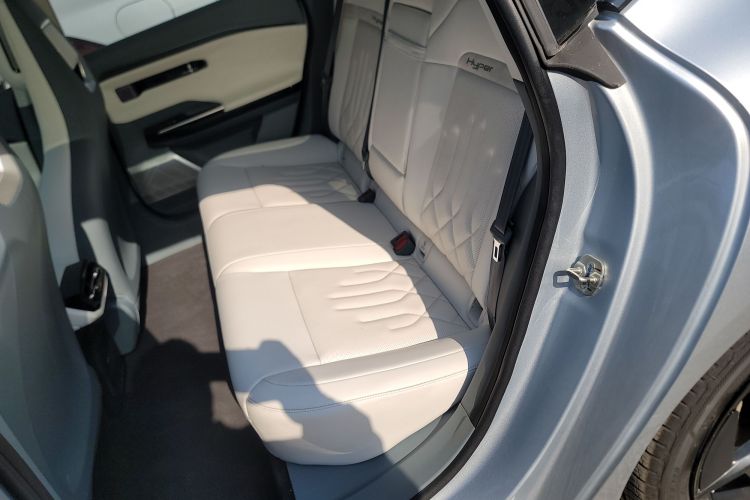 昊铂GT 2023款 560后驱七翼版中控内饰21