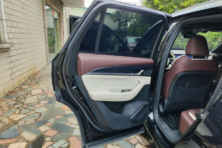 吉利汽车 星越L 2021款 2.0TD DCT EVO两驱尊贵型中控内饰49