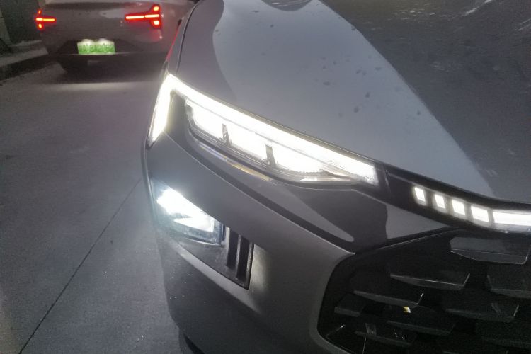 福特 蒙迪欧 2022款 改款 EcoBoost 245 至尊型车身外观6006