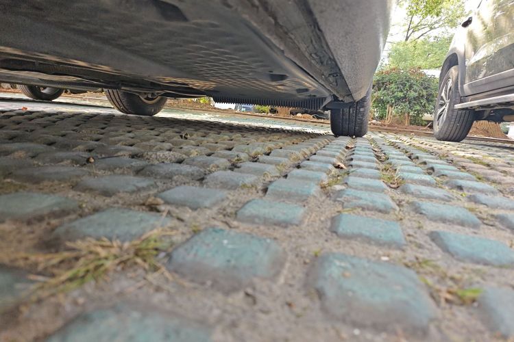 大众 高尔夫 2012款 1.6 自动时尚型局部细节9004