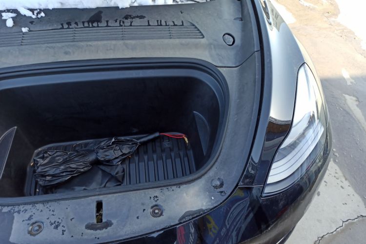 特斯拉 Model Y 2021款 标准续航后驱版机舱底盘26