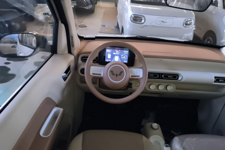 五菱汽车 宏光MINIEV 2024款 第三代 215km 青春版中控内饰13