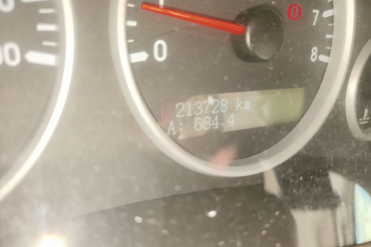 别克GL8 2014款 2.4L 经典版中控内饰15