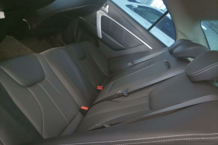 吉利汽车 帝豪 2017款 三厢百万款 1.5L CVT向上版中控内饰21