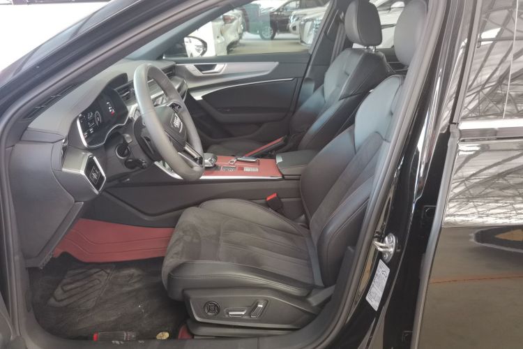 奥迪A6L 2024款 45 TFSI 臻选动感型中控内饰19