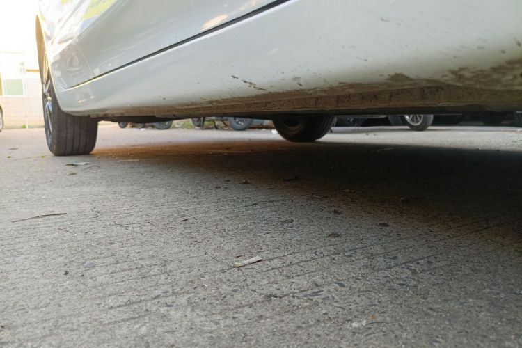 荣威i5 2021款 改款 1.5L CVT钻石版局部细节9001