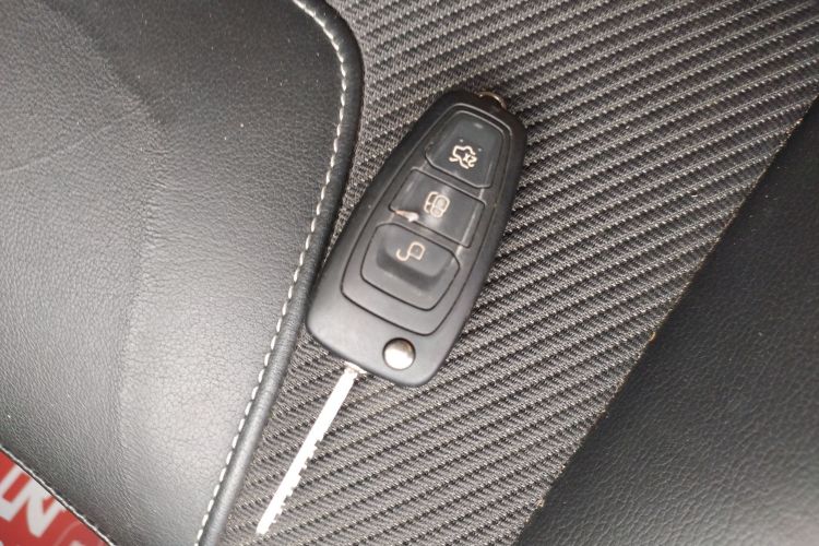 福特 翼虎 2015款 1.5L GTDi 两驱风尚型中控内饰11