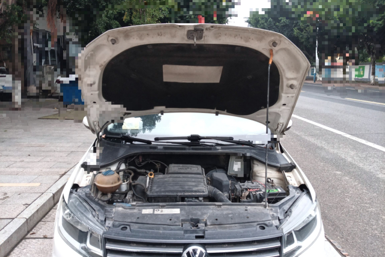 大众 桑塔纳 2016款 1.6L 手动风尚版局部细节24