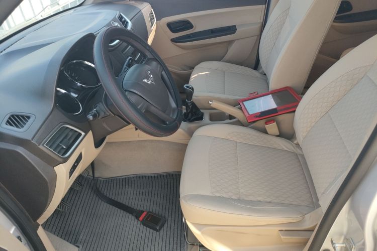 五菱汽车 五菱宏光 2015款 1.5L S1标准国V局部细节19