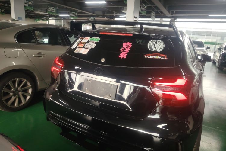 奔驰A级AMG(进口) 2017款 改款 AMG A 45 4MATIC车身外观6004