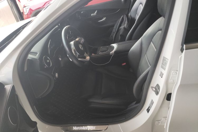 奔驰C级 2021款 C 200 L 时尚型运动版中控内饰19