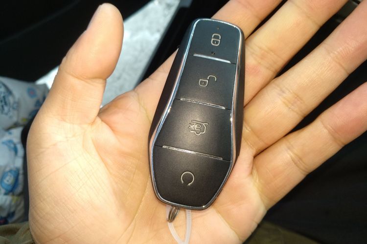 比亚迪 秦PLUS 2021款 EV 400KM 豪华型中控内饰7001