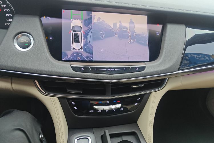 凯迪拉克CT6 2019款 28T 时尚型局部细节16