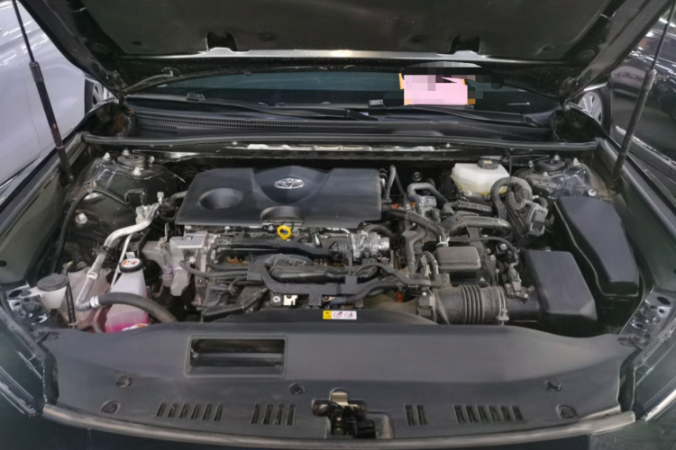 丰田 凯美瑞 2024款  双擎 2.0HG 尊贵版局部细节24