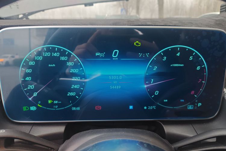 奔驰GLC 2023款 改款 GLC 260 L 4MATIC 动感型 5座局部细节14