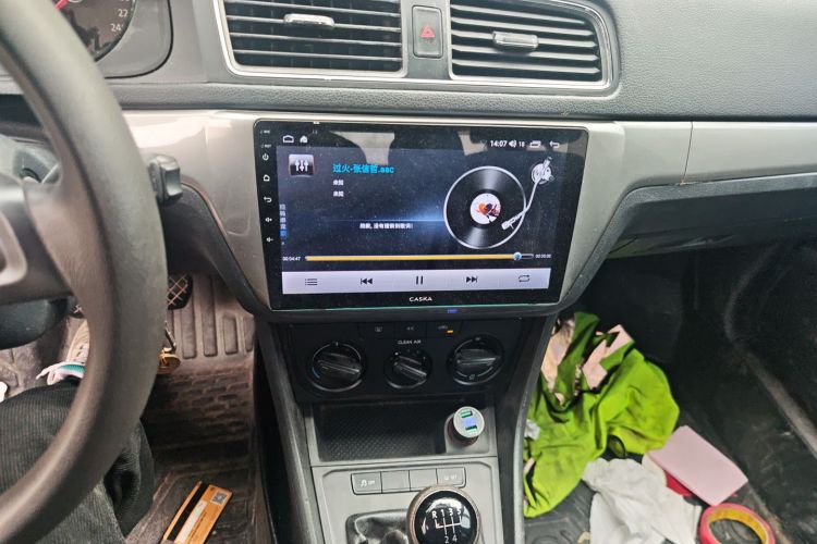 大众 朗逸 2015款 1.6L 手动风尚版中控内饰16