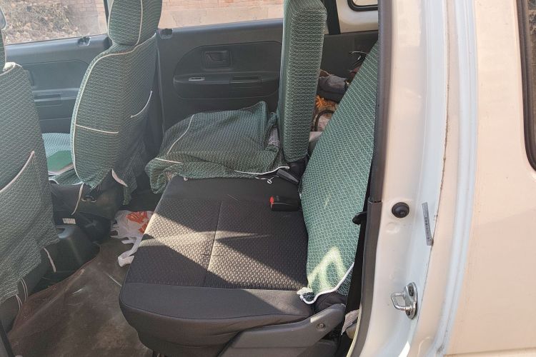 铃木 北斗星 2016款 1.4L 手动超值型中控内饰21