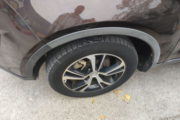 江铃 驭胜S330 2016款 1.5L GTDi 自动两驱尊贵版车身外观6007