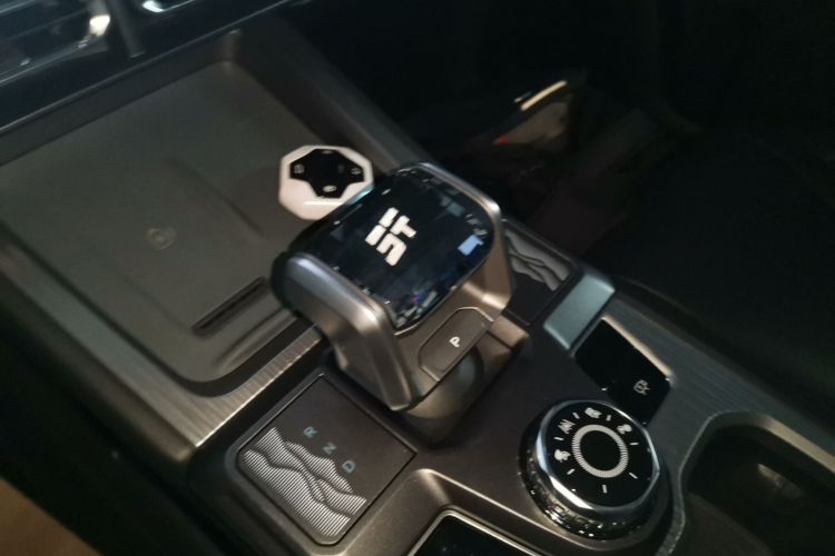 捷途山海T1 2024款 150km 向海中控内饰18