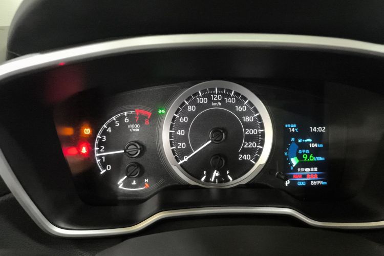 丰田 锋兰达 2022款 2.0L CVT豪华PLUS版中控内饰14