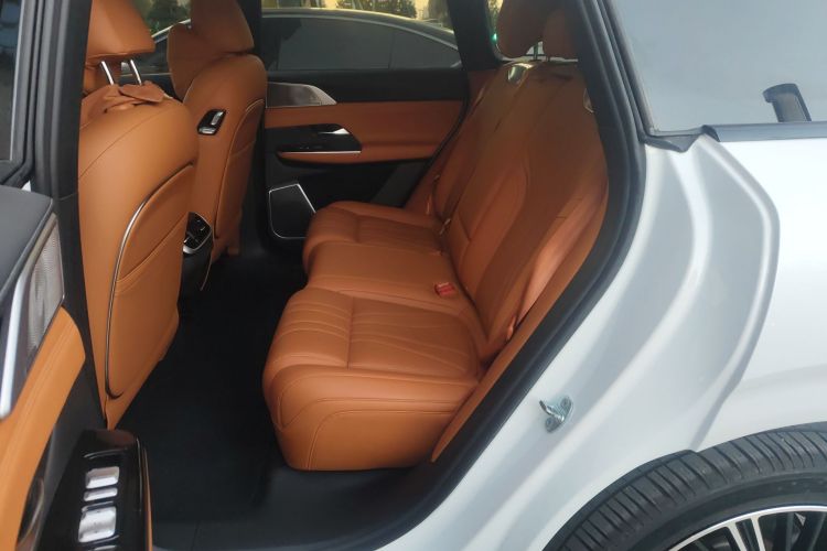 小鹏G9 2022款 570 Pro中控内饰7004