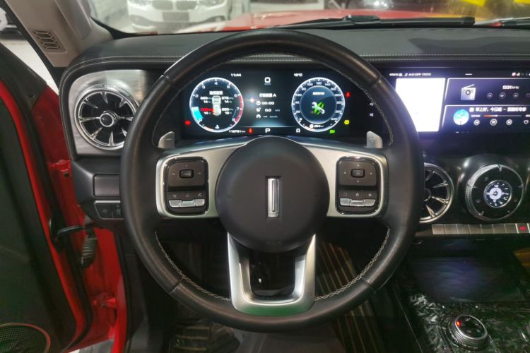 坦克300 2021款 越野版 2.0T 征服者局部细节13