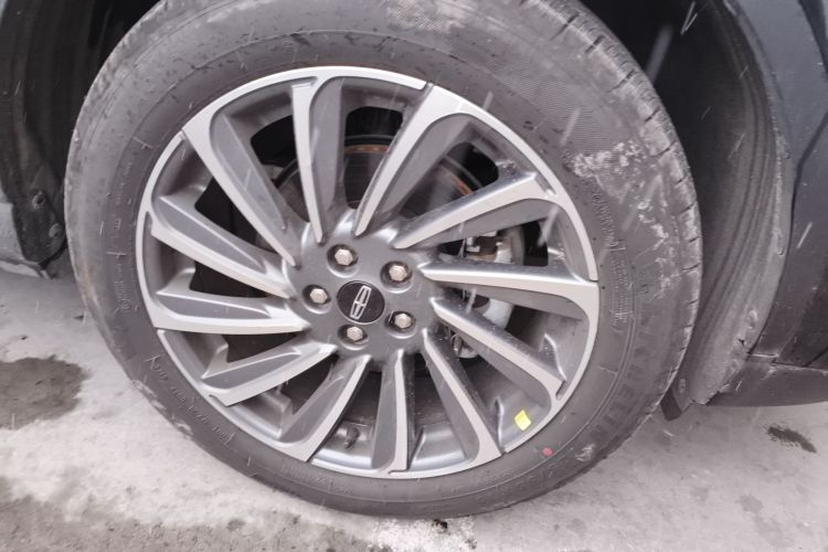 林肯 冒险家 2024款 2.0T 两驱尊享版车身外观10