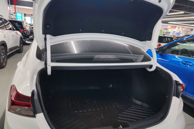 起亚K3 2024款 1.5L CVT舒适优享版局部细节23