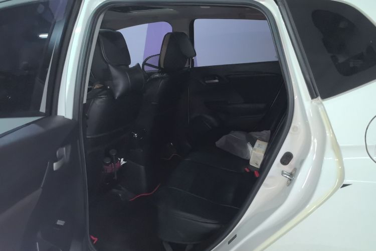 本田 飞度 2016款 1.5L LXS CVT舒适天窗版中控内饰21