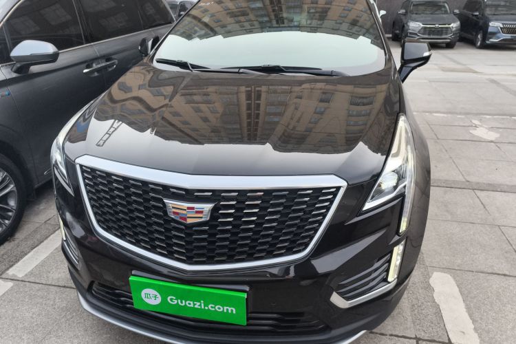 凯迪拉克XT5 2020款 改款 28T 豪华型车身外观2
