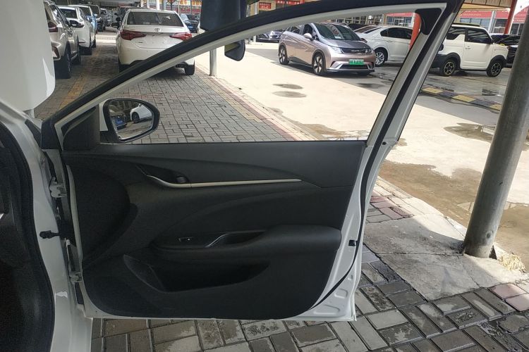 别克 英朗 2021款 改款 1.3T 自动轻混动精英型中控内饰42