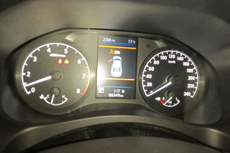 日产 天籁 2020款 改款 2.0L XL 舒适版中控内饰14