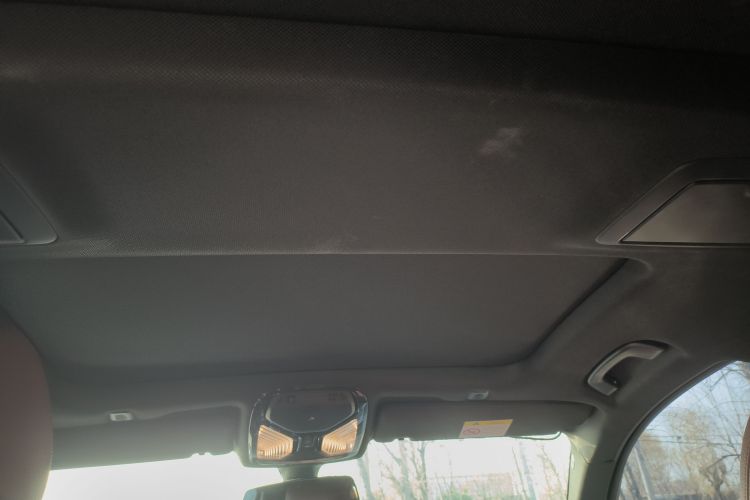 宝马5系 2019款 530Li 领先型 M运动套装中控内饰22